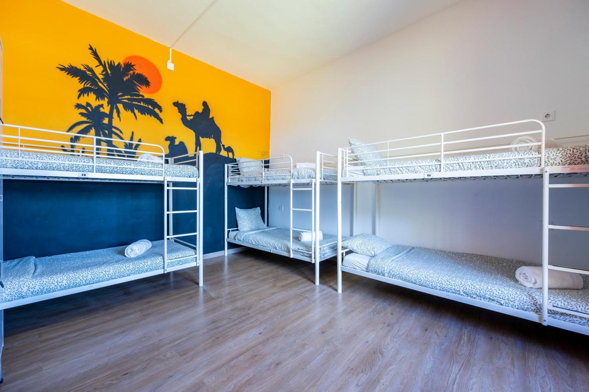 The Macarena Beach Hostel Lagos Exteriör bild