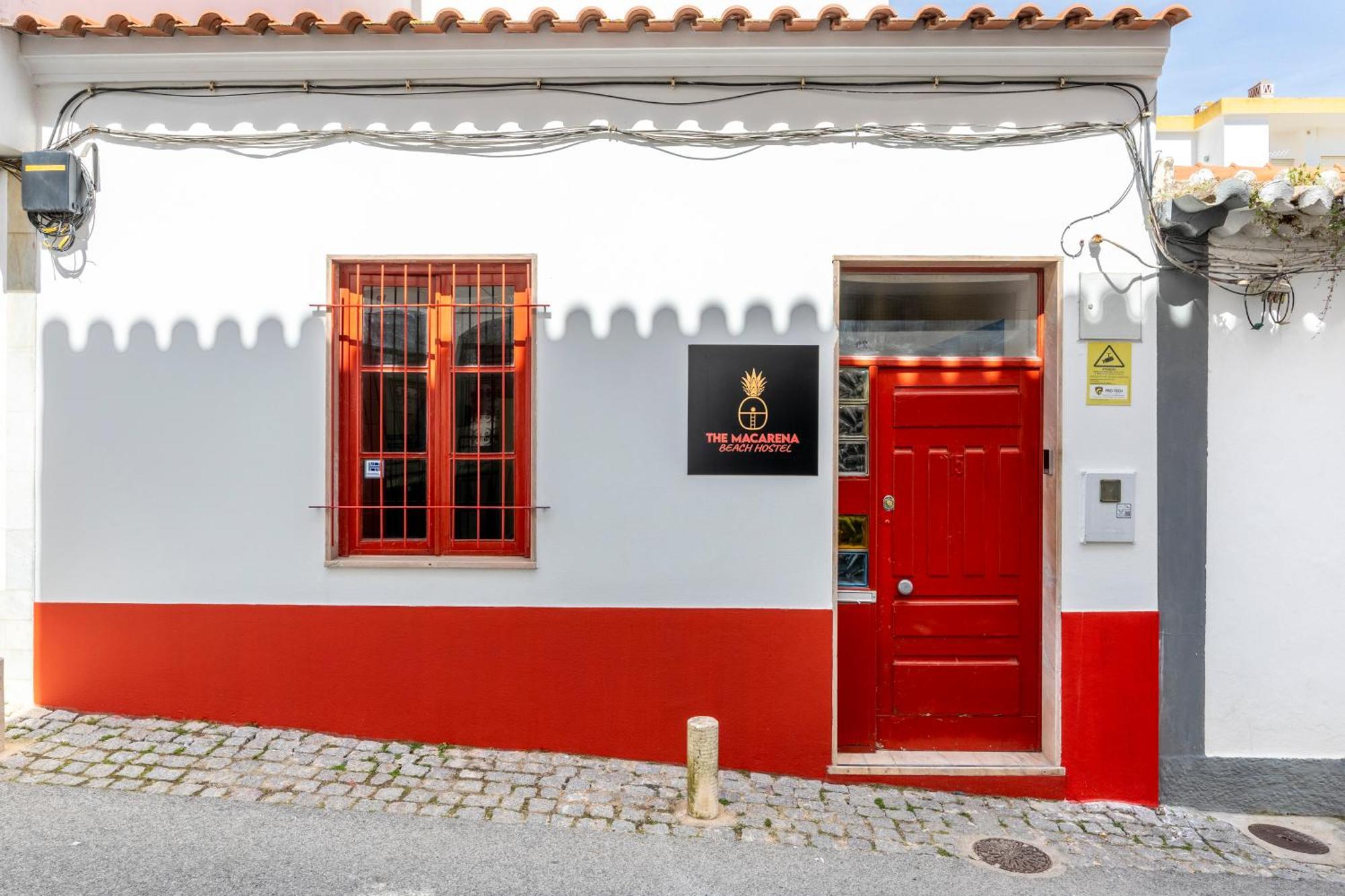 The Macarena Beach Hostel Lagos Exteriör bild
